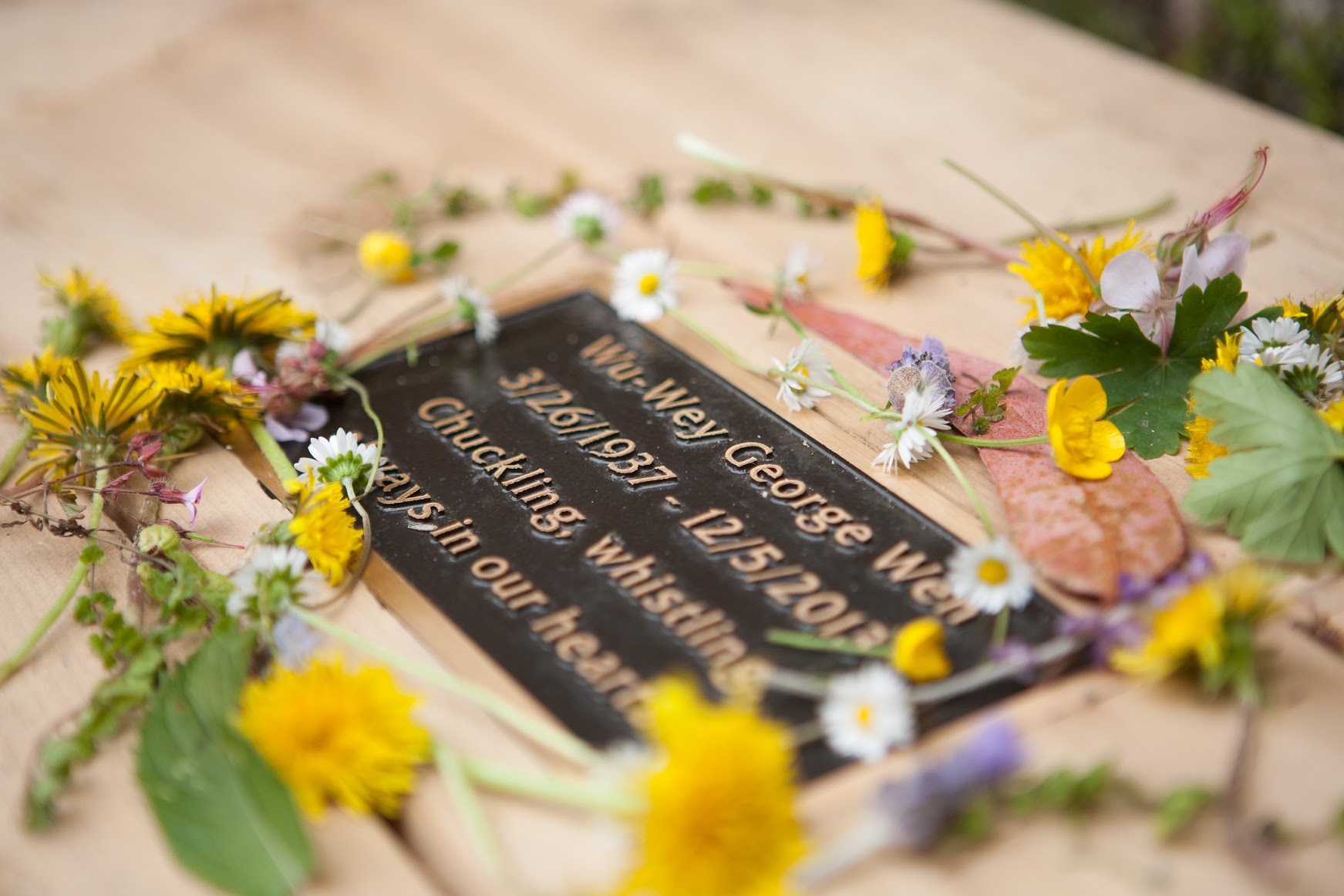 plaque with flowers